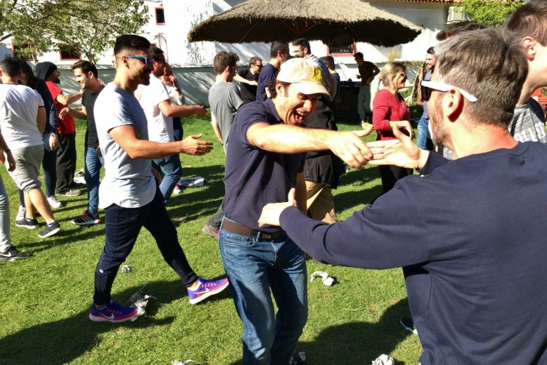 Cómo Reducir el Absentismo Laboral con Team Building